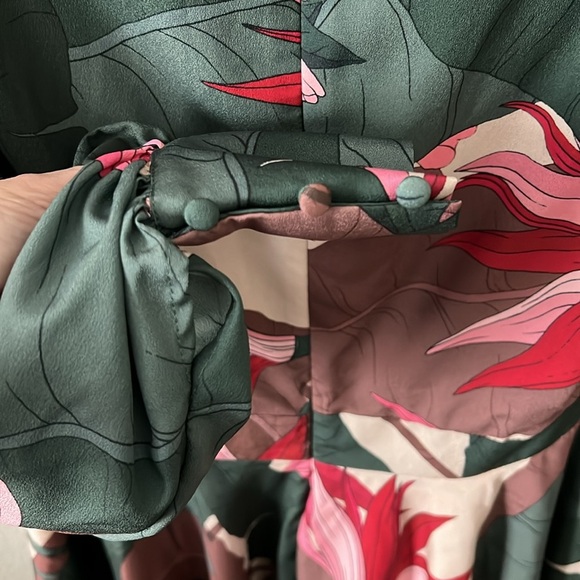 One 33 Social Green Tropical Floral Blouson-Sleeve Tiered Dress 6 - Picture 5 of 6